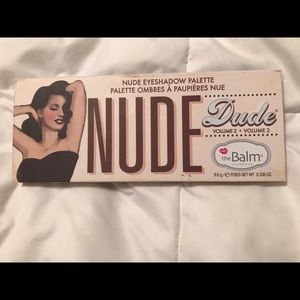 Nude dude palette